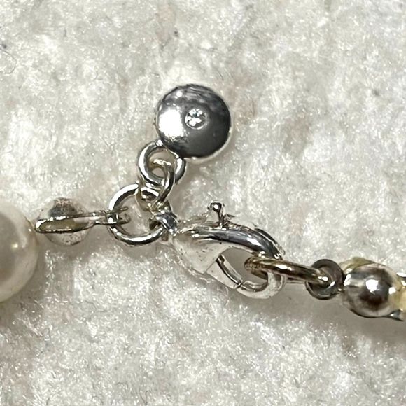 White Faux Pearl Long 58 Inch Necklace Knotted Nice Quality Pearl Necklace - Picture 5 of 6